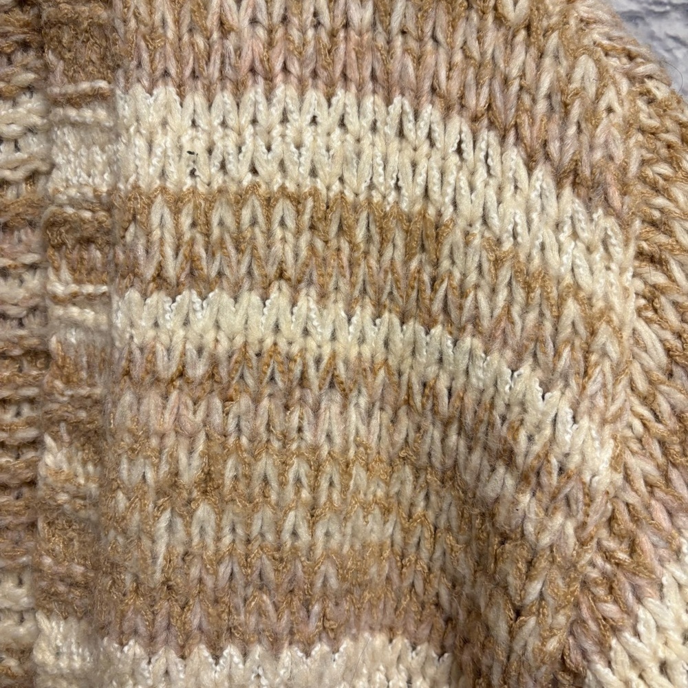 American Eagle Cozy Wool Knit Blend Women's Sweater - Medium - Picture 8 of 16